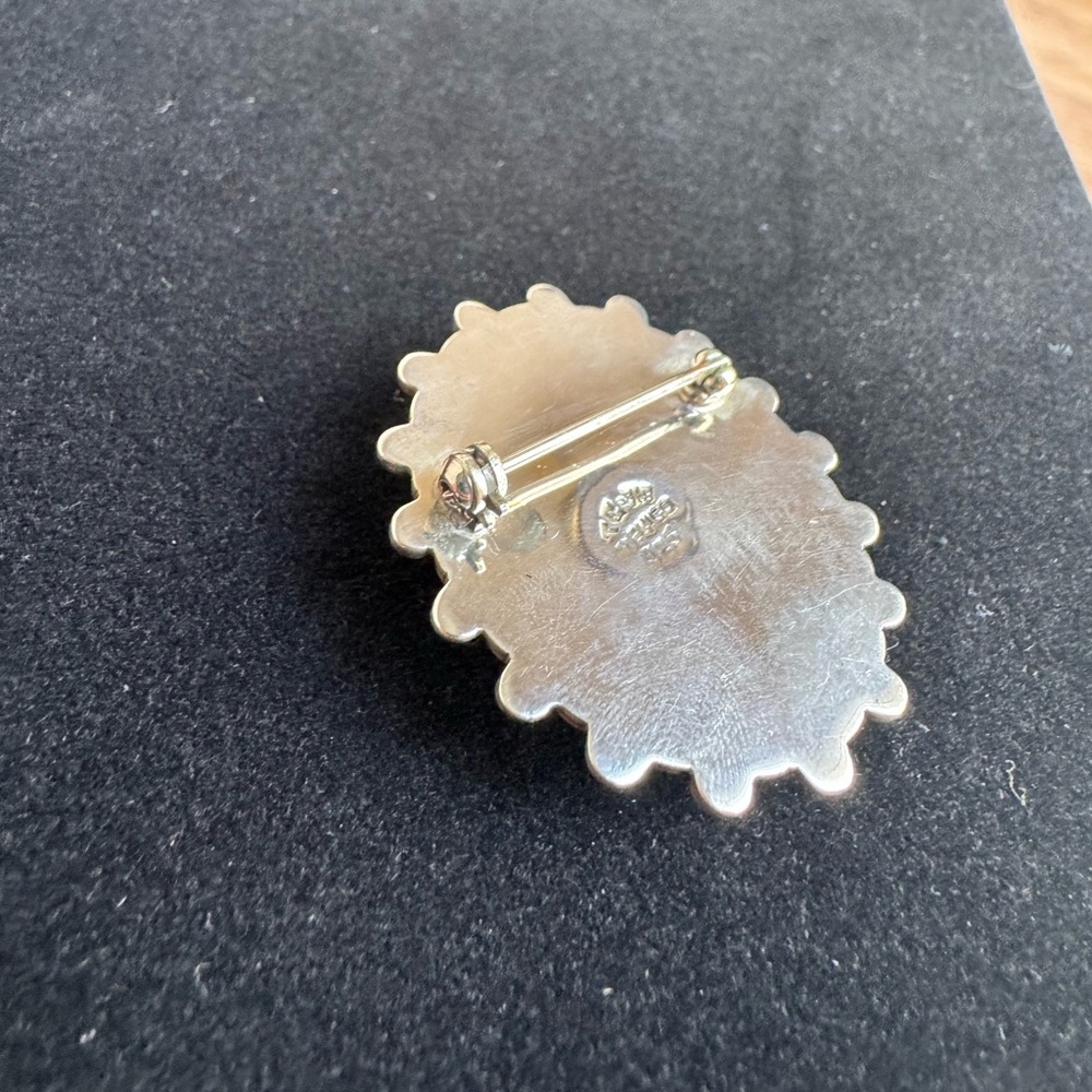 Genuine Tigers Eye Stone with Mexican 925 Silver Brooch - Picture 3 of 5